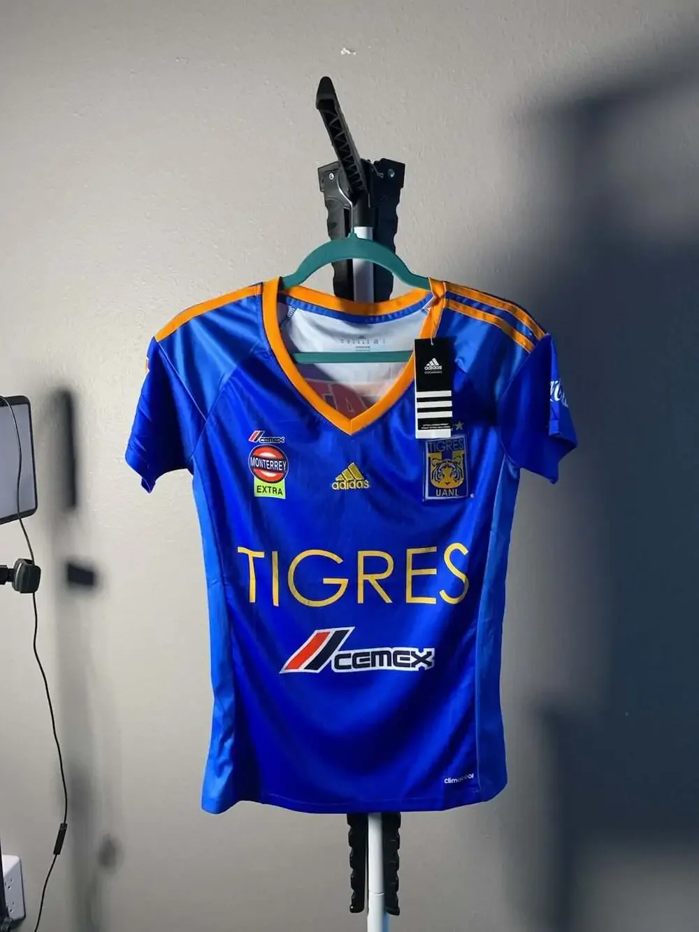 Adidas Tigres UANL Home Soccer Jersey Medium NWT